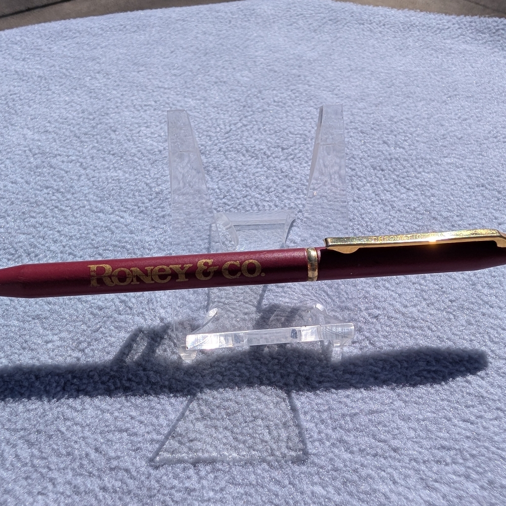 Chromatic Burgundy Ballpoint Pen with Gold Trim Advertisement Pen